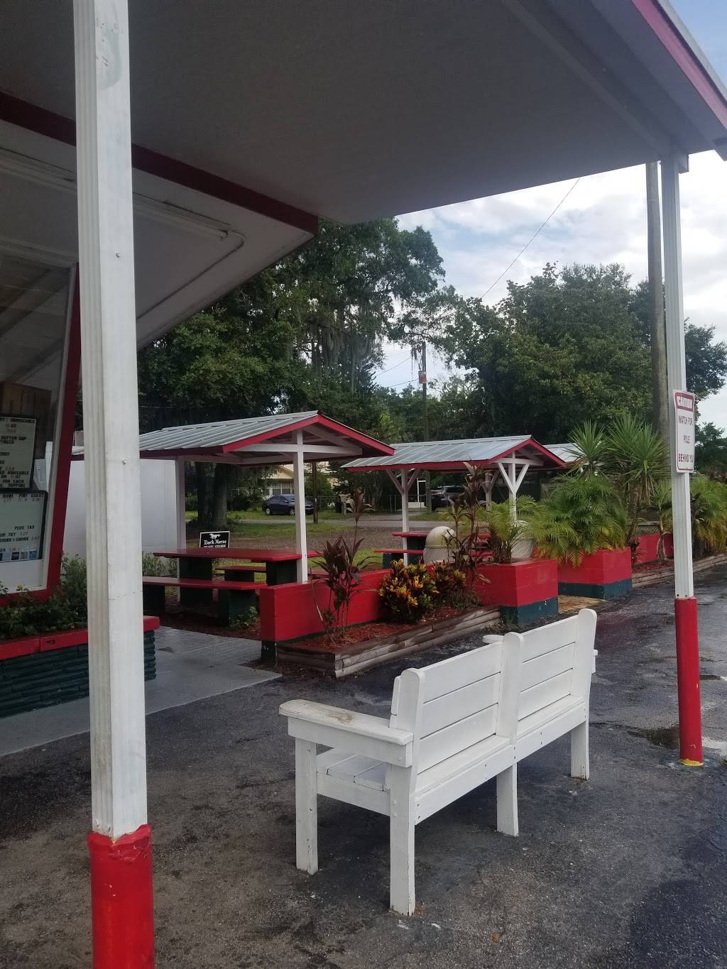 The Strawberry Hut | restaurant | 1505 N Wheeler St, Plant City, FL 33563, USA | 8137523779 OR +1 813-752-3779