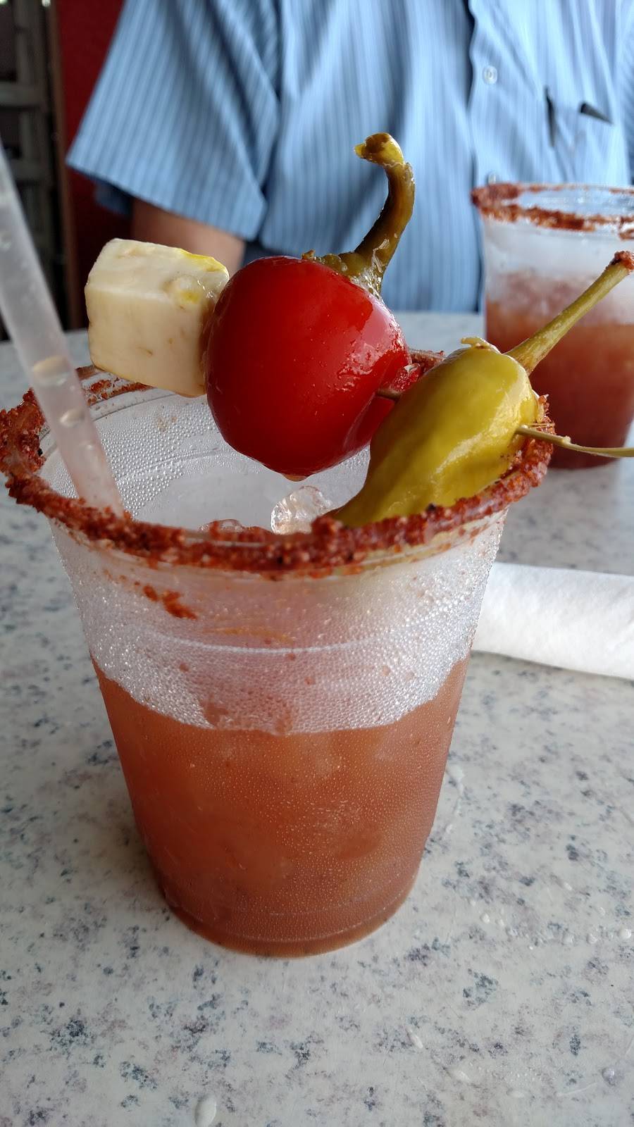 The Old Salty Dog | restaurant | 1601 Ken Thompson Pkwy, Sarasota, FL 34236, USA | 9413884311 OR +1 941-388-4311