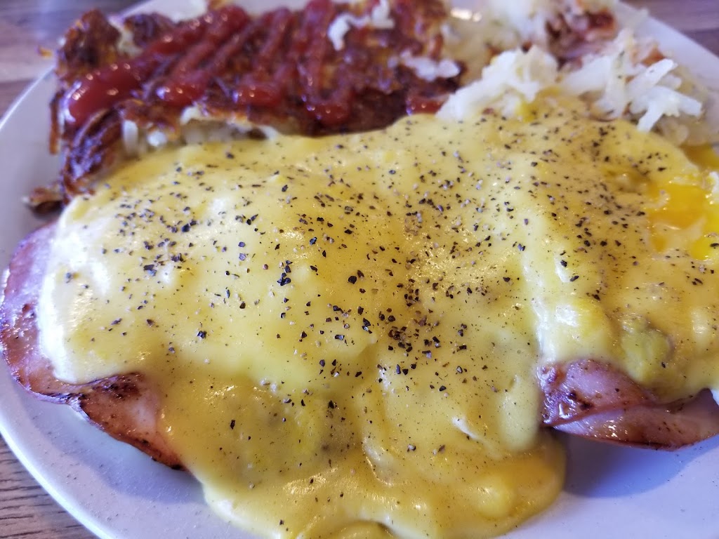 Waffle Shop | restaurant | 1601 W Main St, Turlock, CA 95380, USA | 2096328880 OR +1 209-632-8880