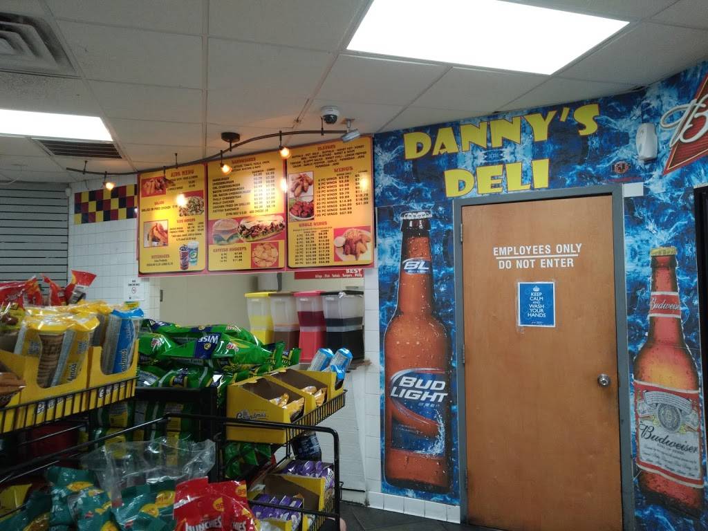 Wings Village | restaurant | 4000 Ave I, Birmingham, AL 35218, USA | 2055294438 OR +1 205-529-4438