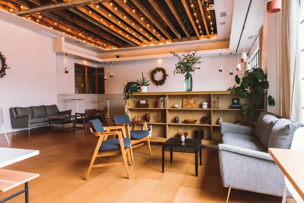 Bar West | restaurant | 1221 NW 21st Ave, Portland, OR 97209, USA | 5032082852 OR +1 503-208-2852