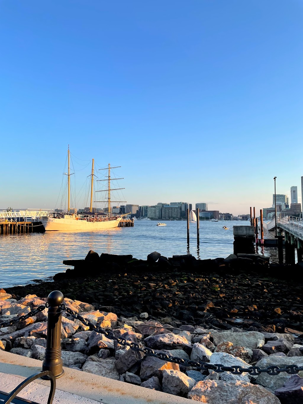 The Tall Ship Boston | restaurant | 1 E Pier Dr, Boston, MA 02128, USA | 6173077714 OR +1 617-307-7714