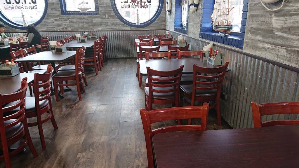 El Puerto Restaurant | restaurant | 3018 W 47th St, Chicago, IL 60632, USA | 7739400293 OR +1 773-940-0293