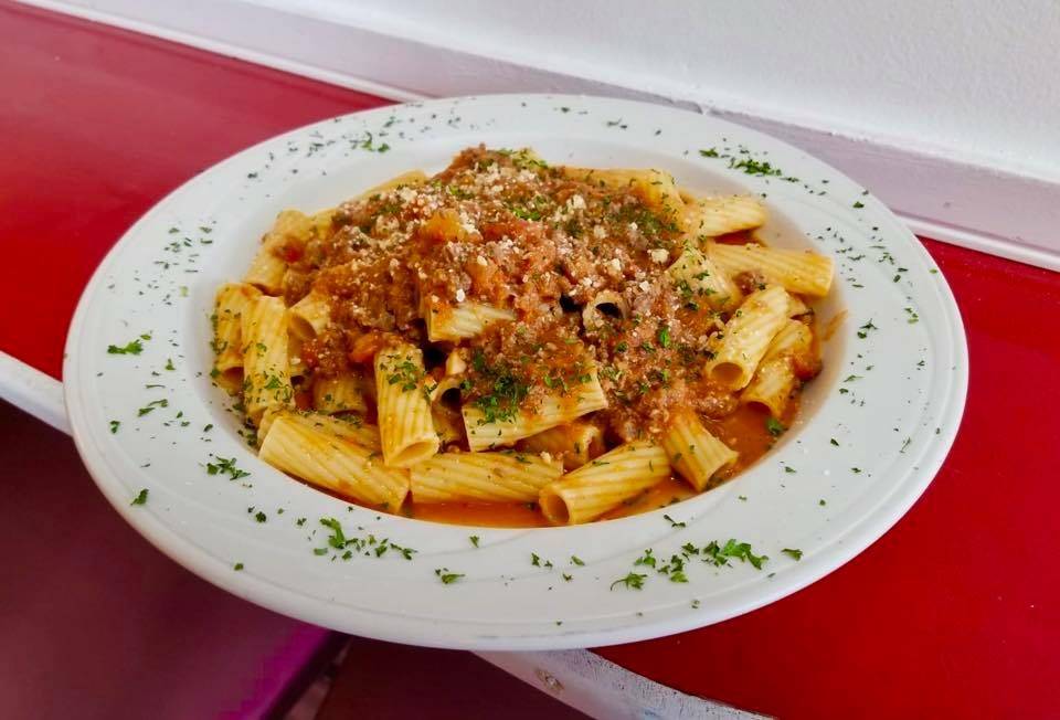 Gianni’s | restaurant | 1840 Nereid Ave, Bronx, NY 10466, USA | 7187985084 OR +1 718-798-5084