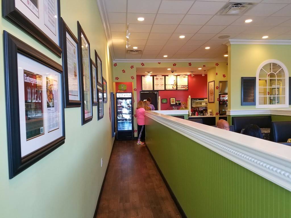 Chicken Salad Chick | restaurant | 155 Traders Way #300, Pooler, GA 31322, USA | 9122748565 OR +1 912-274-8565