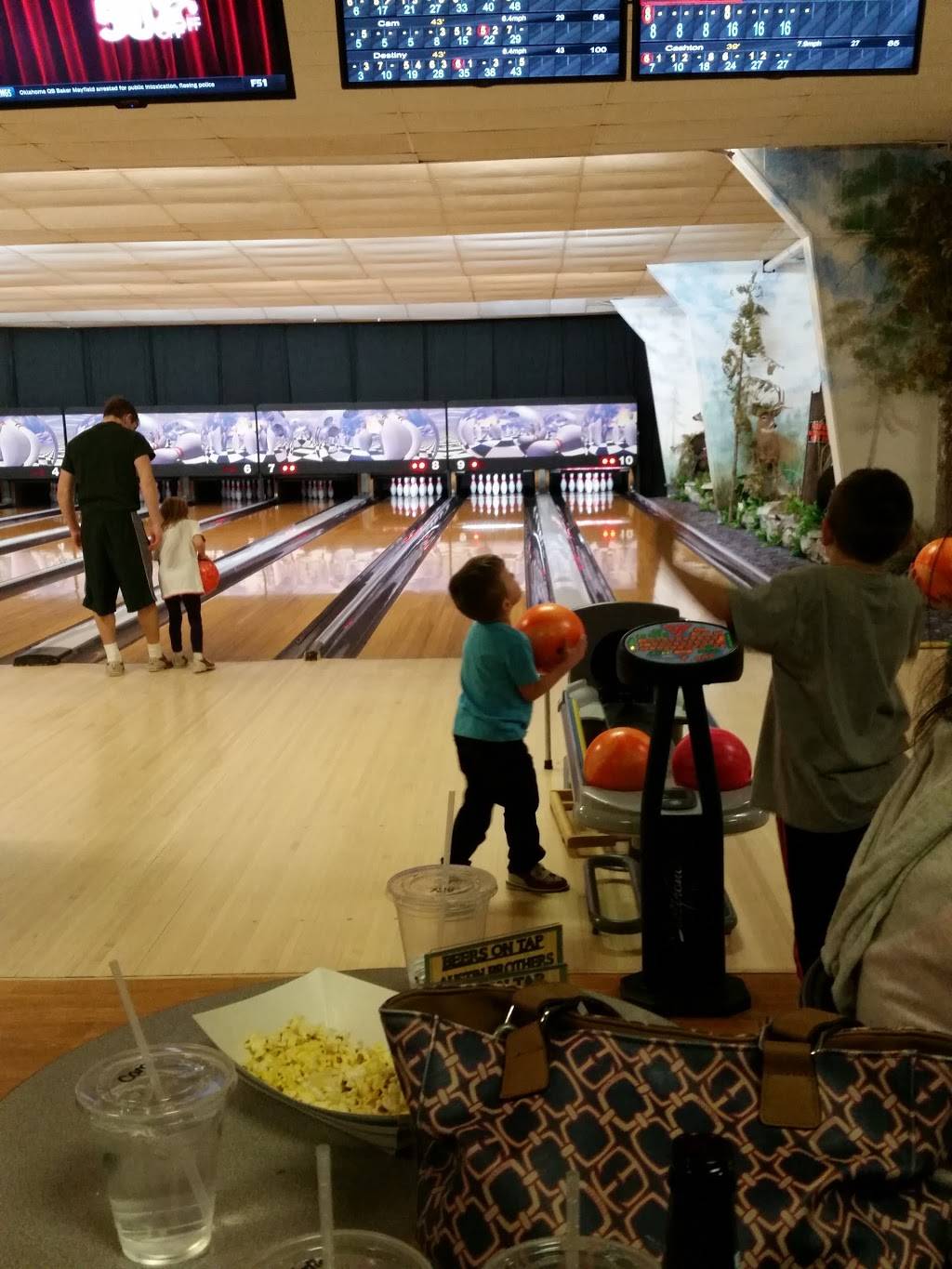 BC Lanes & The Venue Sports Bar and Grill | restaurant | 1199 S Michigan 75, Boyne City, MI 49712, USA | 2315826353 OR +1 231-582-6353