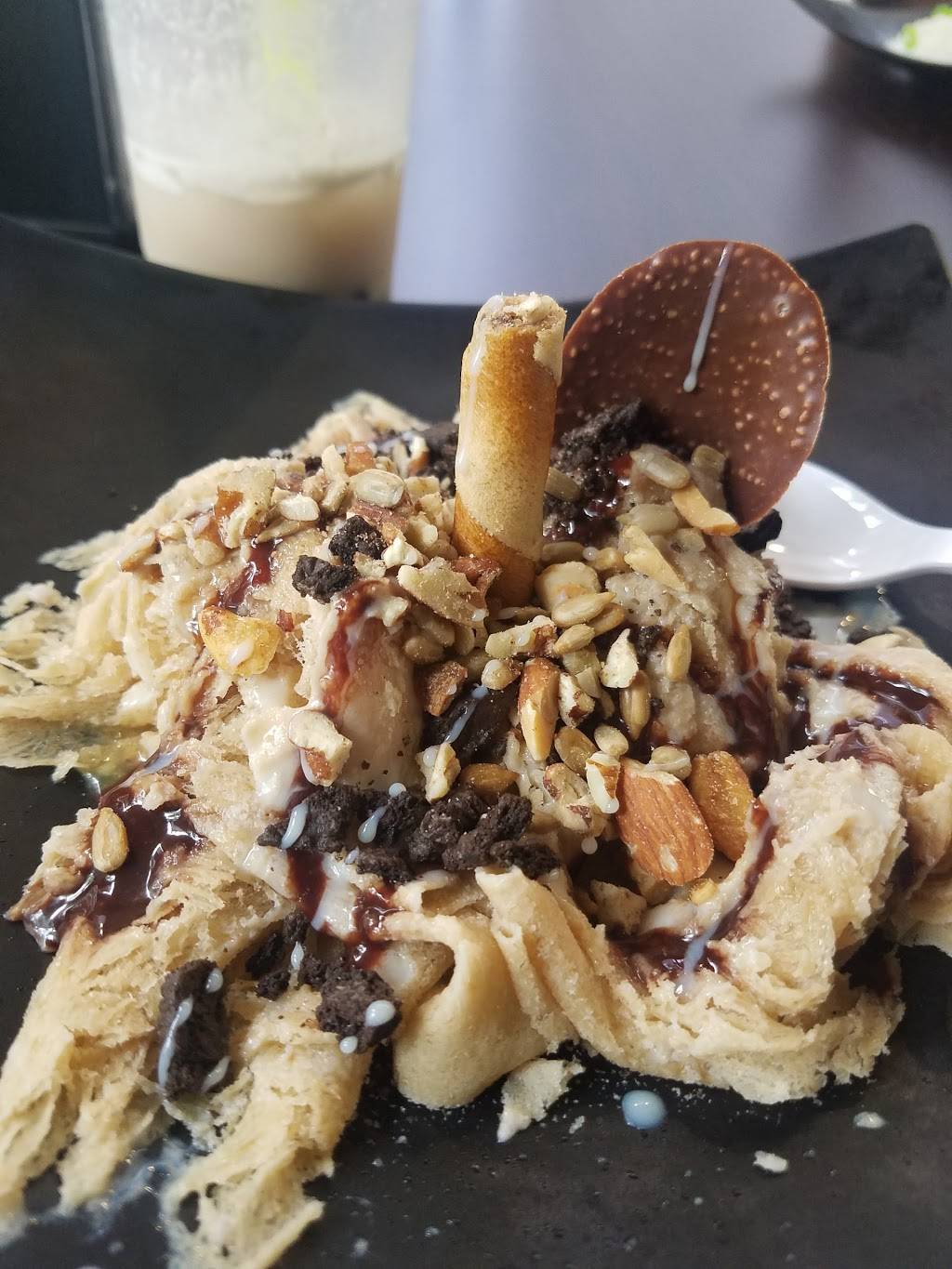 Glacier Cove | cafe | 14890 Metcalf Ave, Overland Park, KS 66223, USA | 9132442253 OR +1 913-244-2253