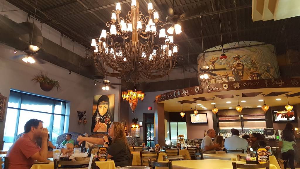 Cristinas | restaurant | 109 FM 544 #101, Murphy, TX 75094, USA | 9726083984 OR +1 972-608-3984