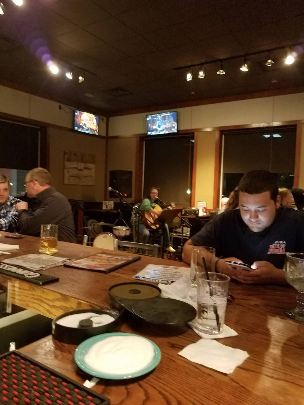 Garfields Restaurant & Pub | restaurant | 300 Hwy 78 #3, Jasper, AL 35501, USA | 2053026422 OR +1 205-302-6422