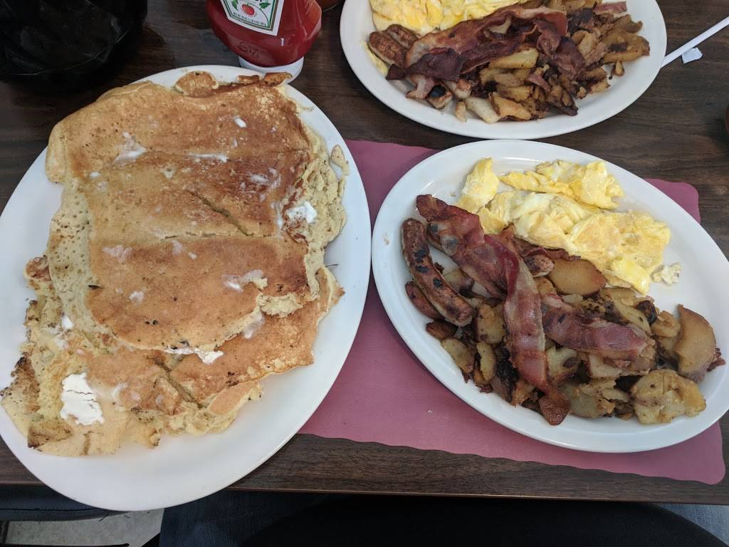 The Kettle | restaurant | 445 Church St, Saratoga Springs, NY 12866, USA | 5185849734 OR +1 518-584-9734