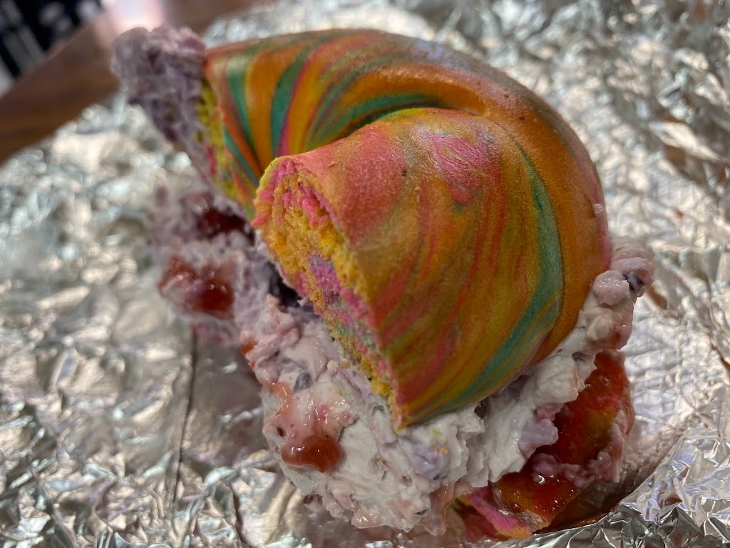 Cafe York | meal takeaway | 1384 York Ave, New York, NY 10021, USA | 2128799258 OR +1 212-879-9258