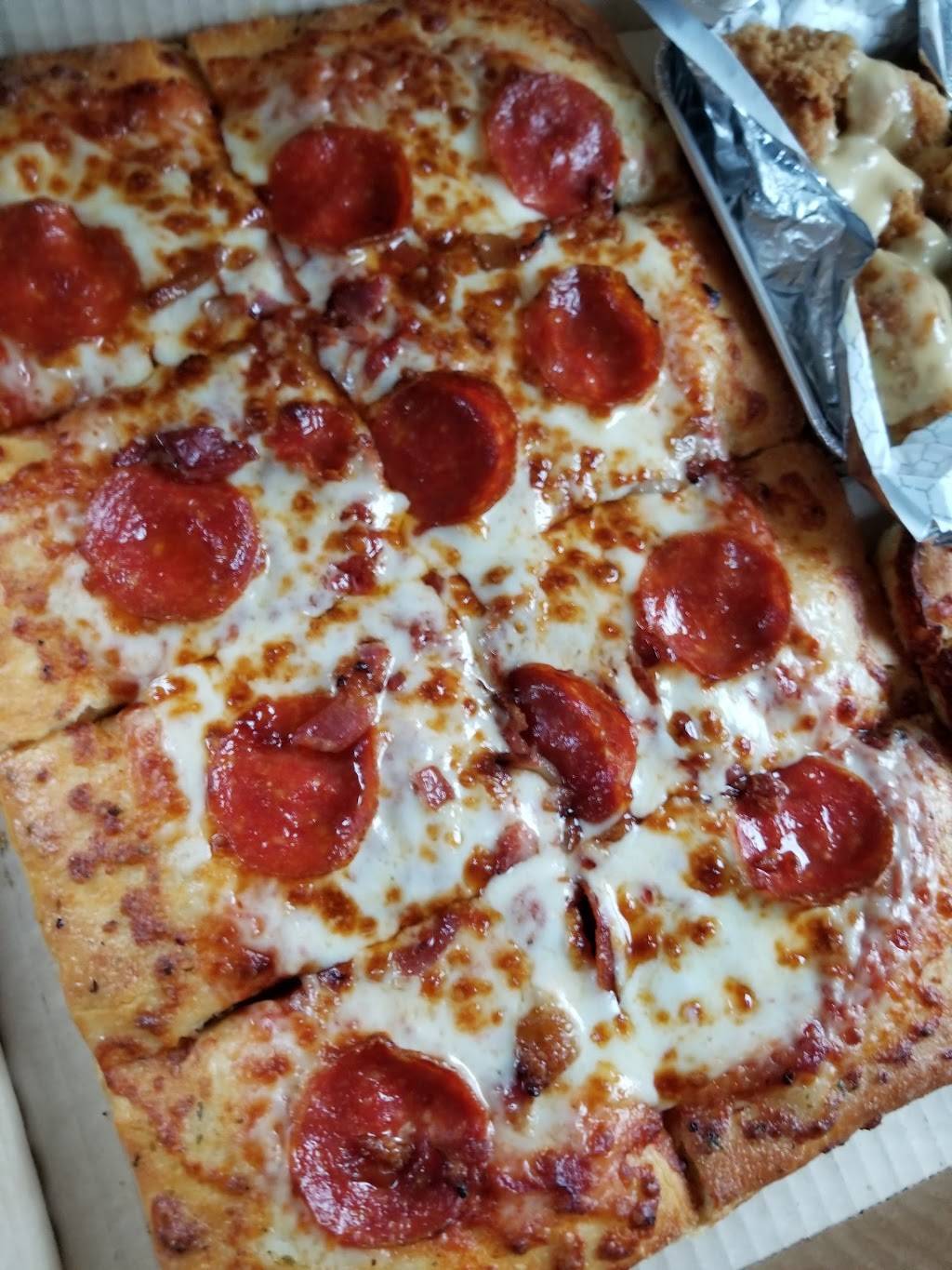 Pizza Hut | restaurant | 111-02 Sutphin Blvd, Jamaica, NY 11435, USA | 7182062403 OR +1 718-206-2403