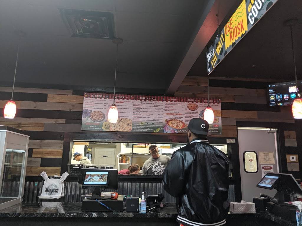 Derby City Pizza Co. Express | meal takeaway | 2331 Brownsboro Rd, Louisville, KY 40206, USA | 5022900677 OR +1 502-290-0677