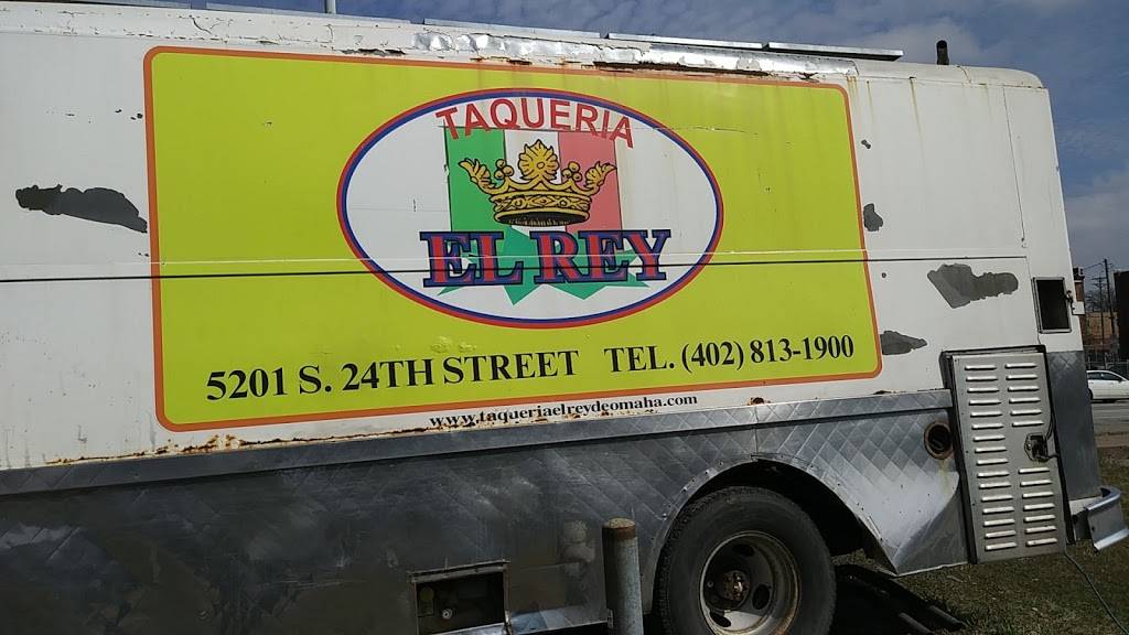 Taqueria El Rey Taco Truck | restaurant | 2601-2699 Leavenworth St, Omaha, NE 68105, USA | 4028131900 OR +1 402-813-1900