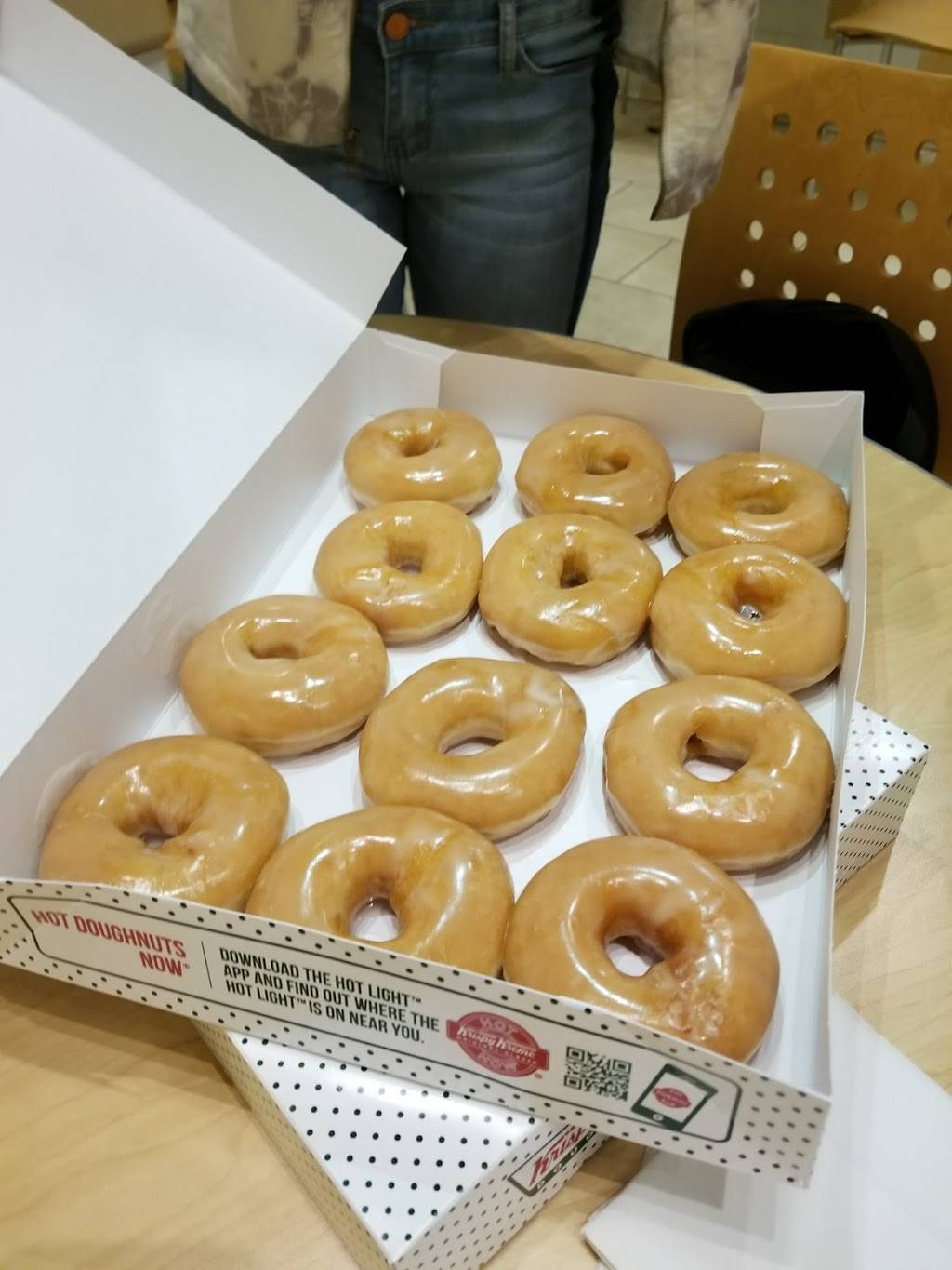 Krispy Kreme | bakery | 1597 W 49th St, Hialeah, FL 33012, USA | 7864768199 OR +1 786-476-8199