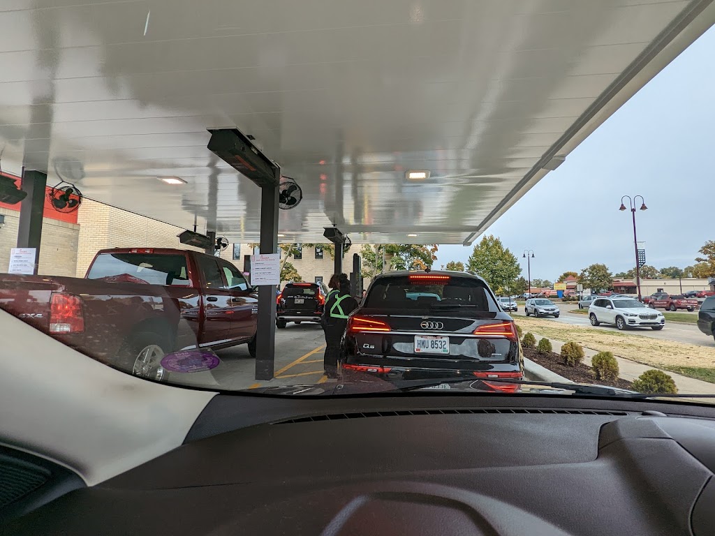 Chick-fil-A | restaurant | 5201 N Port Washington Rd, Glendale, WI 53217, USA | 4143101344 OR +1 414-310-1344