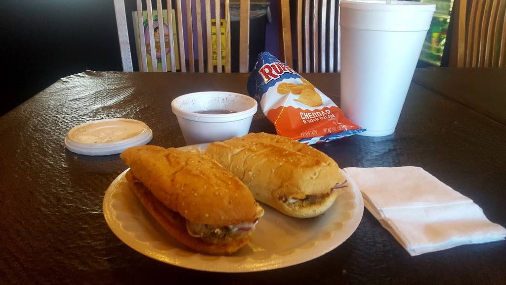 Pizza & Sub Shop | restaurant | 733 W Summit Ave, Norton Shores, MI 49441, USA | 2317334468 OR +1 231-733-4468