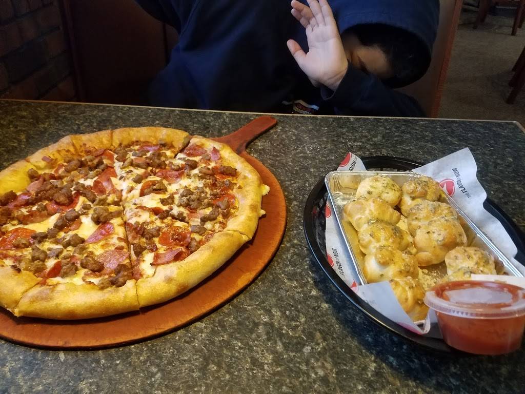 Pizza Hut | restaurant | 428 W W St Georges Ave, Linden, NJ 07036, USA | 9084866669 OR +1 908-486-6669