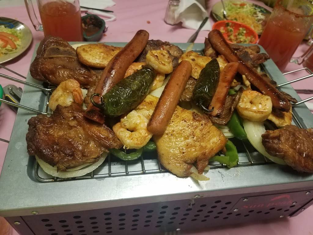 Las Dos Fronteras | restaurant | 3292 Fulton Rd, Cleveland, OH 44109, USA | 2166516951 OR +1 216-651-6951