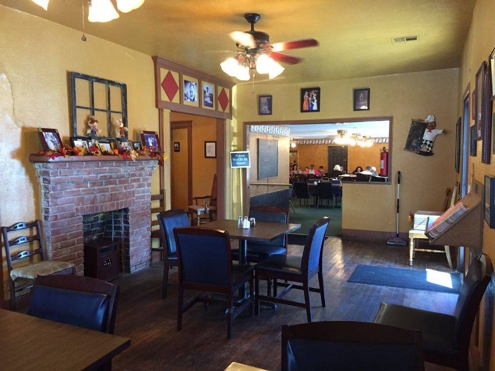 Roseannas Italian Food | restaurant | 205 E Washington Ave St, Krebs, OK 74554, USA | 9184232055 OR +1 918-423-2055