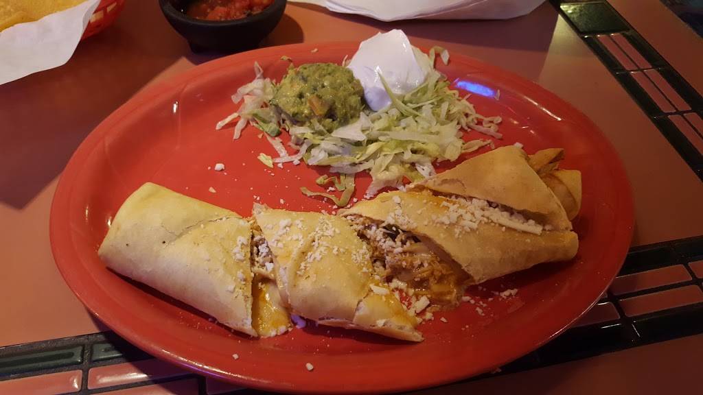 Casa Ramos Mexican Restaurant | restaurant | 636 Edith Ave, Corning, CA 96021, USA | 5308243123 OR +1 530-824-3123