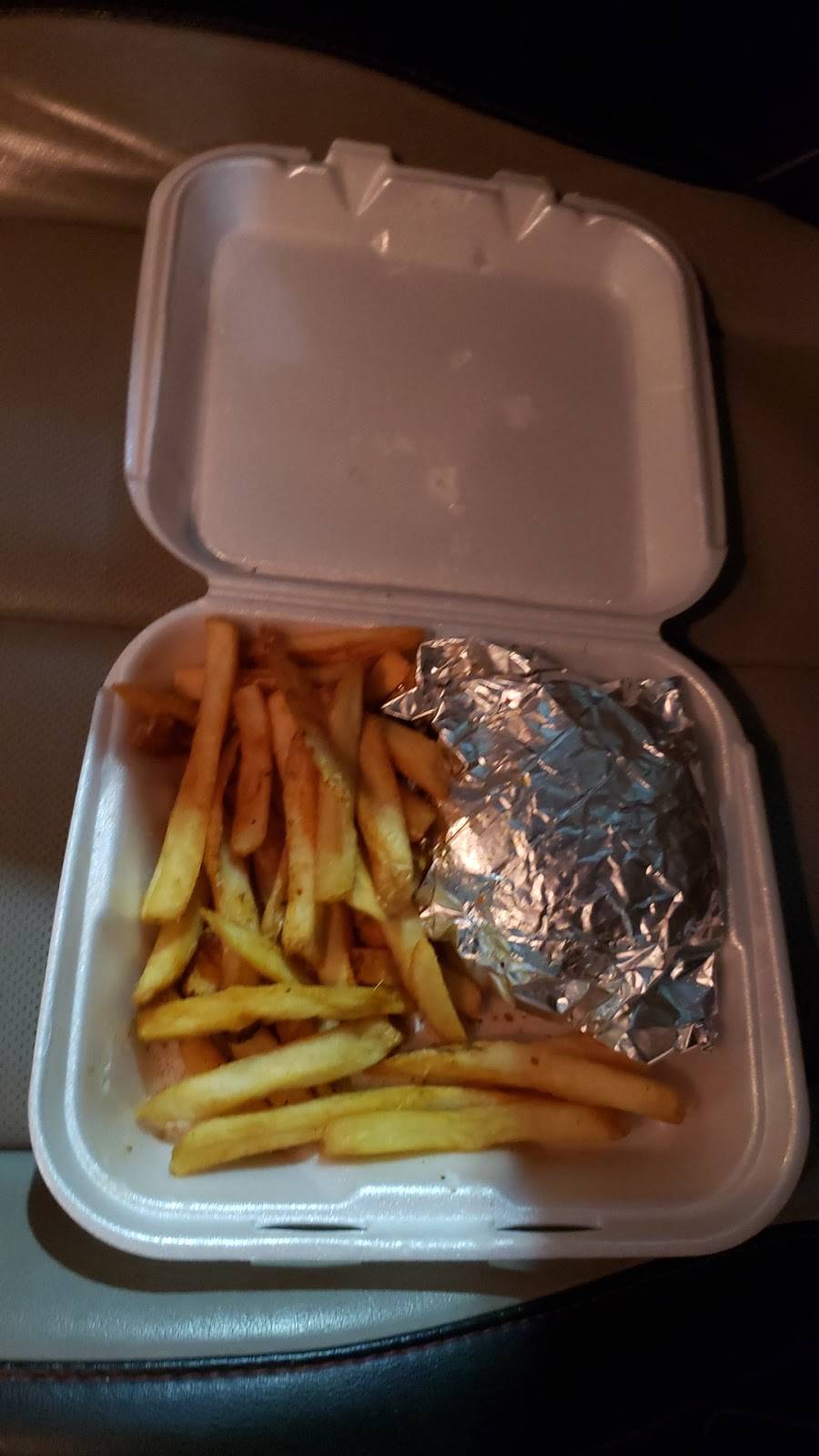 Cook Out | restaurant | 703 N Main St, Summerville, SC 29483, USA | 8438516243 OR +1 843-851-6243