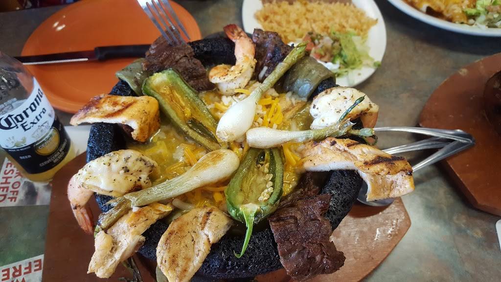 El Rio Cafe | restaurant | 3543 Atchison St, Riverbank, CA 95367, USA | 2098639000 OR +1 209-863-9000