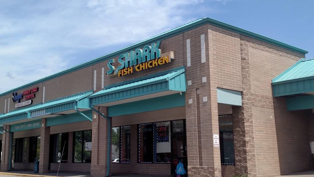 Sharx Fish & Chicken | restaurant | 3029 Prospect Ave, Kansas City, MO 64128, USA | 8169217500 OR +1 816-921-7500