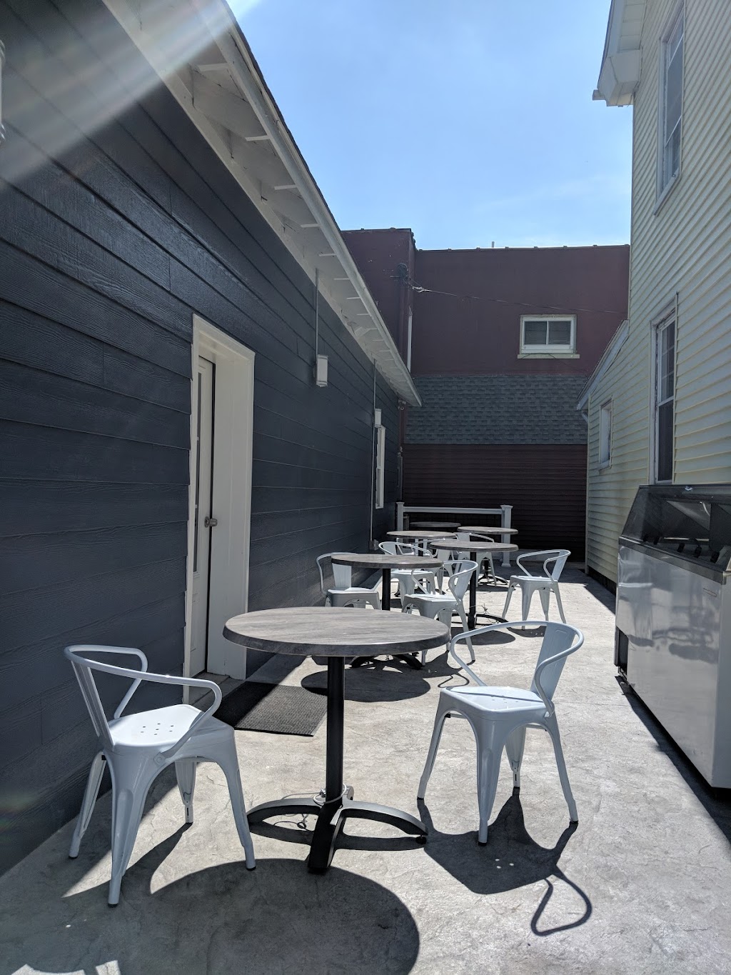 Rise N Grind Cafe | cafe | 8 E Main St, Rising Sun, MD 21911, USA | 4106580002 OR +1 410-658-0002