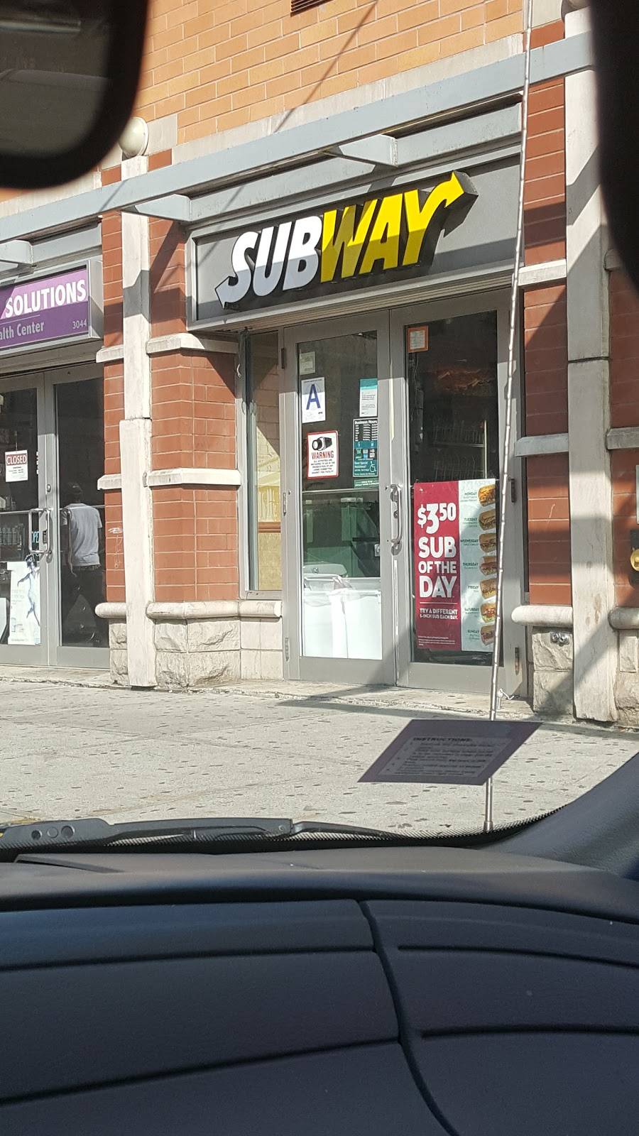 Subway Restaurants | restaurant | 3044 3rd Ave, Bronx, NY 10451, USA | 7184844070 OR +1 718-484-4070