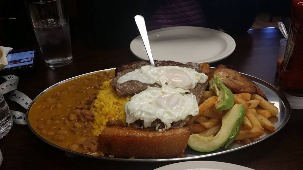 Santa Luzia Barbeque | restaurant | 192 1/2 Washington Ave, Belleville, NJ 07109, USA | 9737592380 OR +1 973-759-2380