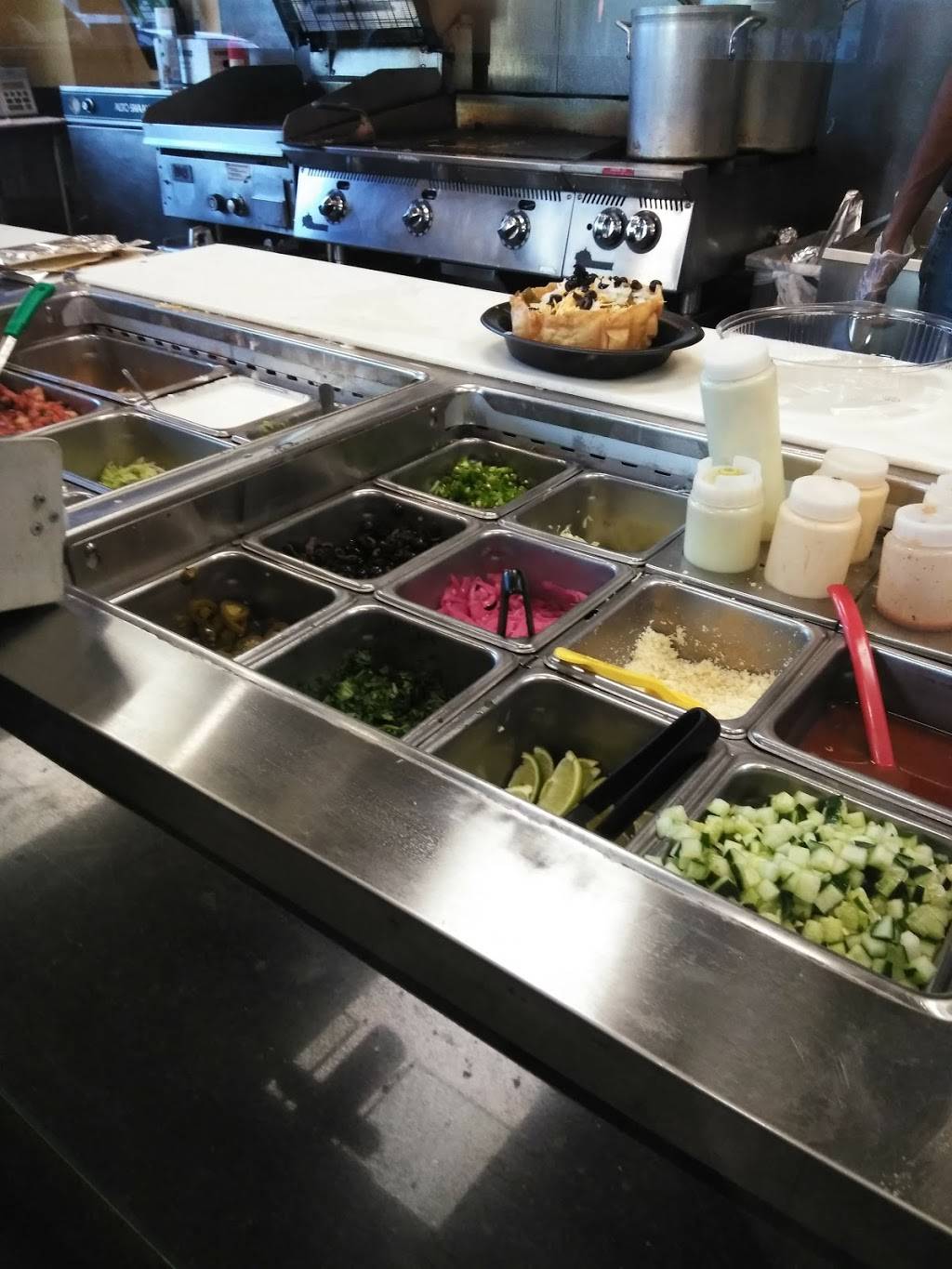 Moes Southwest Grill | restaurant | 2015 Boundary St, Beaufort, SC 29902, USA | 8433794334 OR +1 843-379-4334