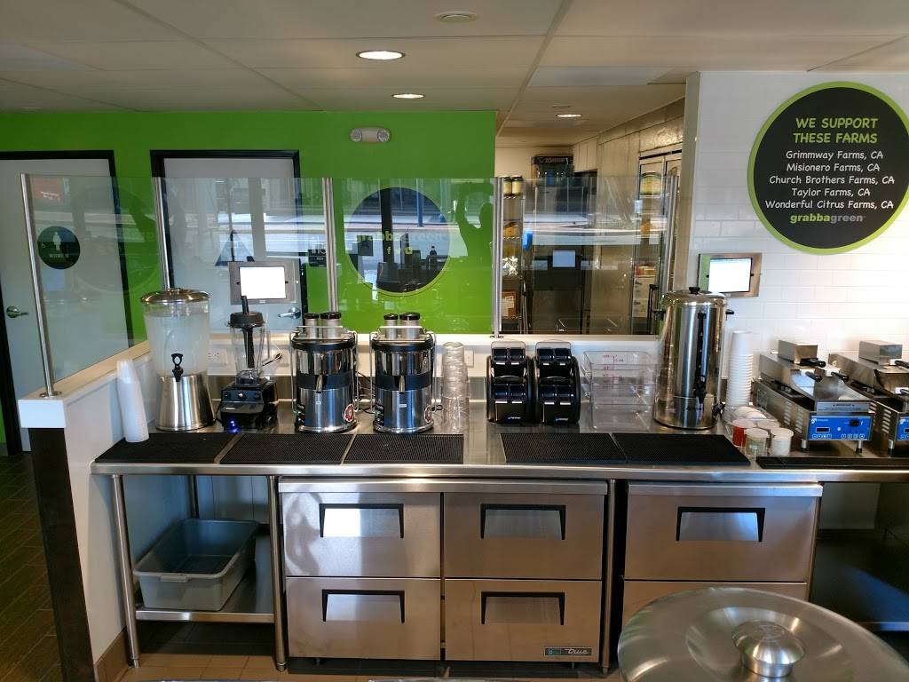 Grabbagreen Food + Juice | restaurant | 222 Broadway, San Diego, CA 92101, USA | 6192681900 OR +1 619-268-1900