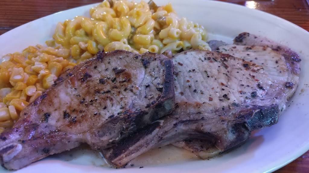 Christians Tailgate Bar & Grill | restaurant | 1010 Hwy 6, Houston, TX 77079, USA | 2815561010 OR +1 281-556-1010