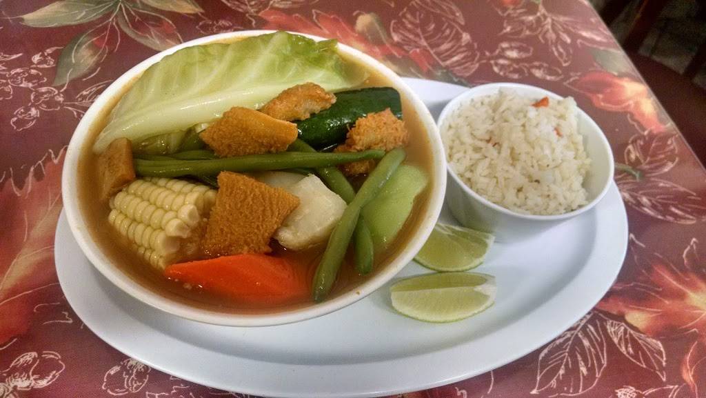 Martha Tipicos Restaurant | restaurant | 2220 E Palmdale Blvd, Palmdale, CA 93550, USA | 6612671040 OR +1 661-267-1040