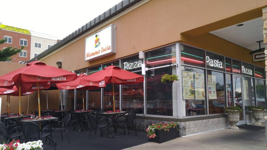 Mamma Lucia | restaurant | 12274 Rockville Pike M, Rockville, MD 20852, USA | 3017704894 OR +1 301-770-4894
