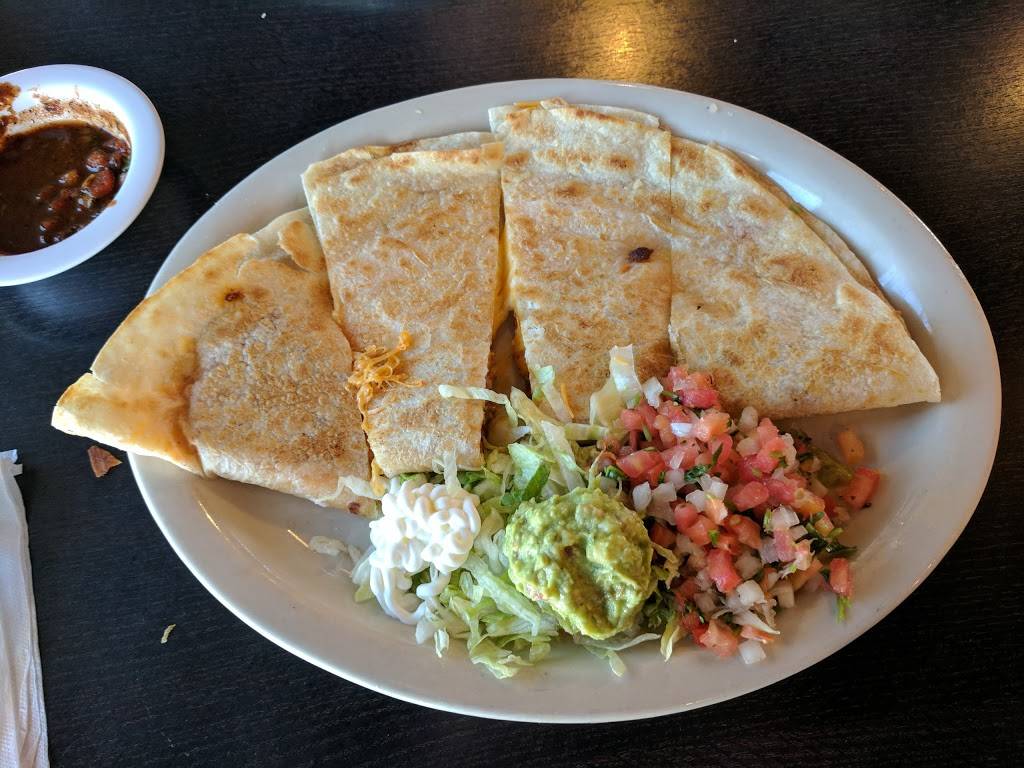 La Tapatia Mexican Grill | restaurant | 14548 Baseline Ave #200, Fontana, CA 92336, USA | 9094270241 OR +1 909-427-0241