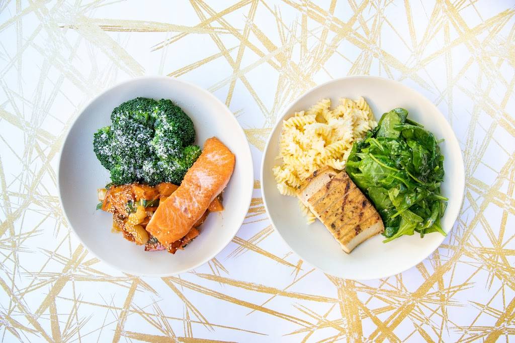 Flower Child | restaurant | 5290 Belt Line Rd #100, Addison, TX 75240, USA | 4694808556 OR +1 469-480-8556