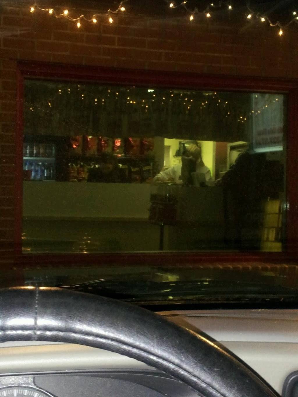 Lamoores South Erie Pizza | meal takeaway | 914 Erie St S, Massillon, OH 44647, USA | 3308379797 OR +1 330-837-9797