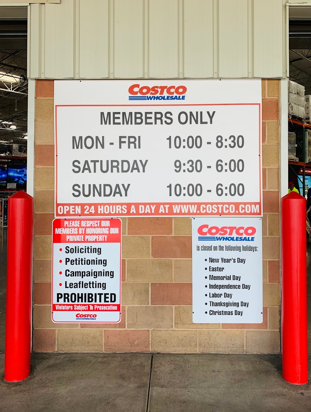 Costco Food Court | meal takeaway | 835 N 3050 E, St. George, UT 84790, USA | 4352560019 OR +1 435-256-0019