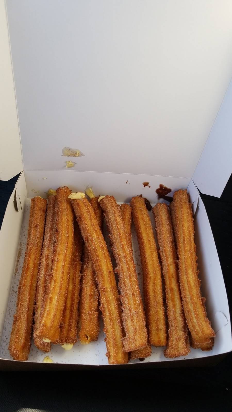 Xurro | restaurant | 5646 W 63rd St, Chicago, IL 60638, USA | 7734983299 OR +1 773-498-3299