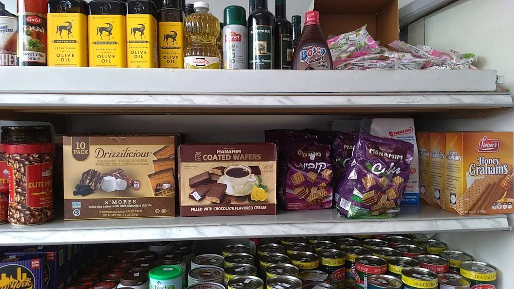 Lipmans Kosher Market | meal takeaway | 1482 Monroe Ave, Rochester, NY 14618, USA | 5852717886 OR +1 585-271-7886