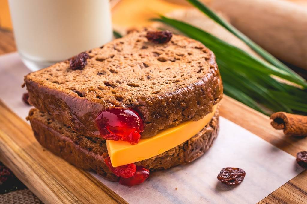 Golden Krust Caribbean Restaurant | bakery | 4861 Coconut Creek Pkwy, Coconut Creek, FL 33063, USA | 9549773332 OR +1 954-977-3332