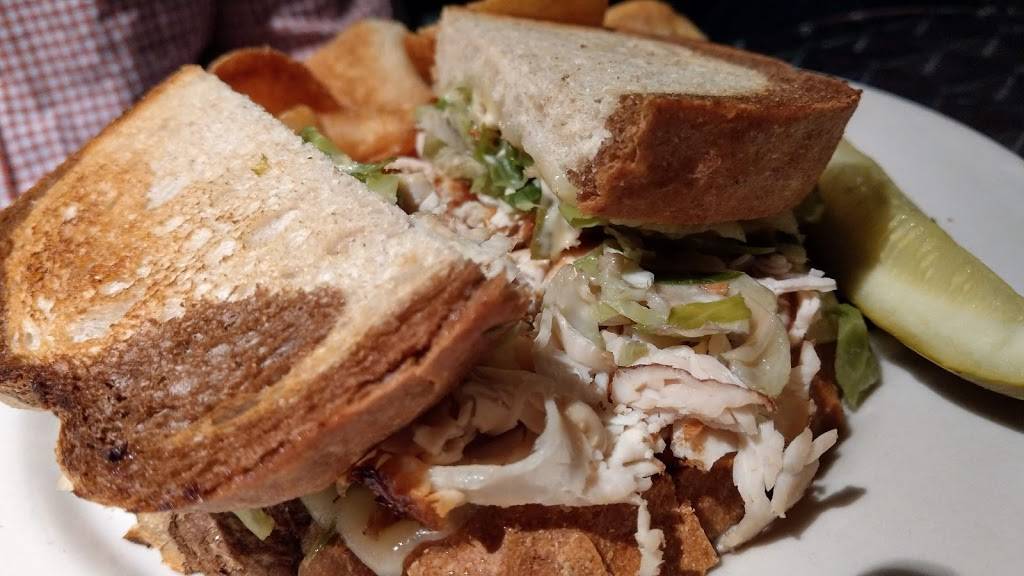 The Oliver House | restaurant | 27 Broadway St, Toledo, OH 43604, USA | 4192431302 OR +1 419-243-1302