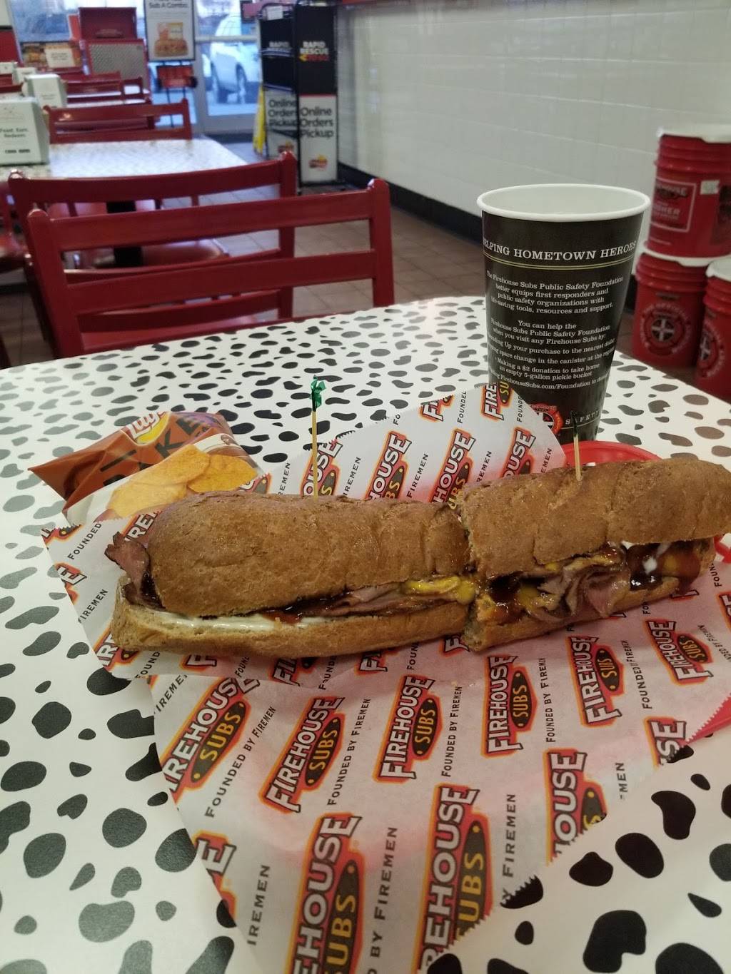 Firehouse Subs Market Pointe | meal delivery | 8920 S 71st Plaza Ste 105, Papillion, NE 68133, USA | 4029345913 OR +1 402-934-5913