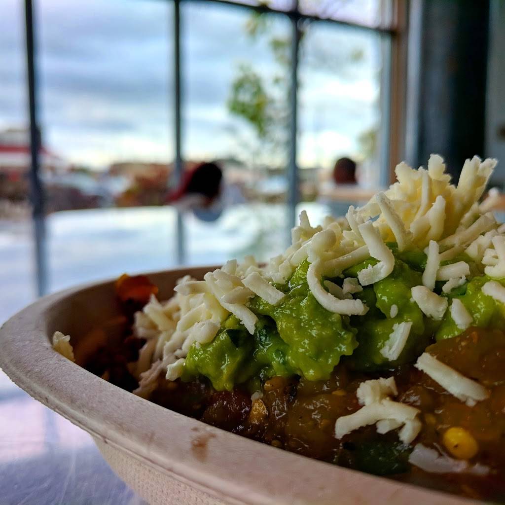 Chipotle Mexican Grill | restaurant | 33599 Aurora Rd, Solon, OH 44139, USA | 4405420017 OR +1 440-542-0017