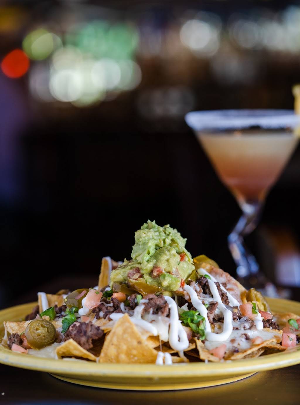 El Rey Mexican Bar and Grill | restaurant | 940 7th St, Novato, CA 94945, USA | 4158921471 OR +1 415-892-1471