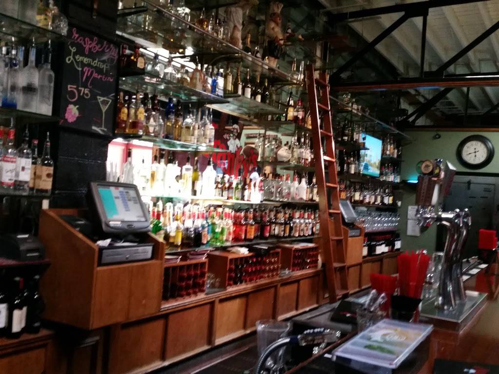 Frankys | restaurant | 506 Ivy St, Chico, CA 95928, USA | 5308989948 OR +1 530-898-9948