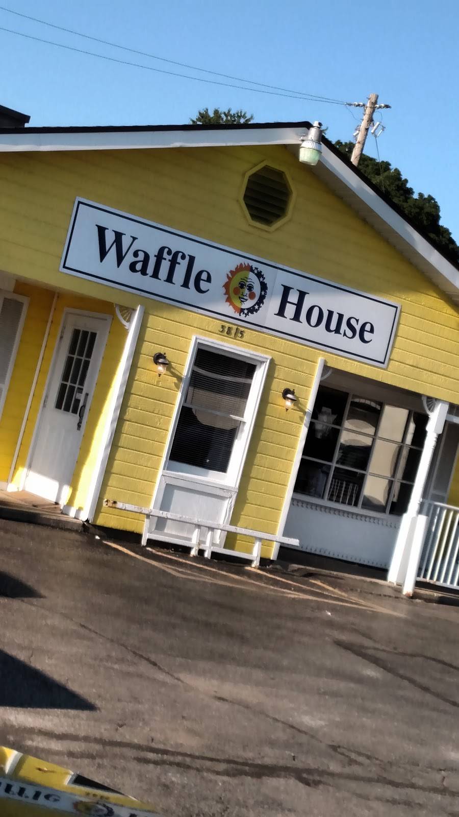 Continental Grill Family Restraunt | meal takeaway | 3815 W Washington St, Indianapolis, IN 46241, USA | 3172414867 OR +1 317-241-4867