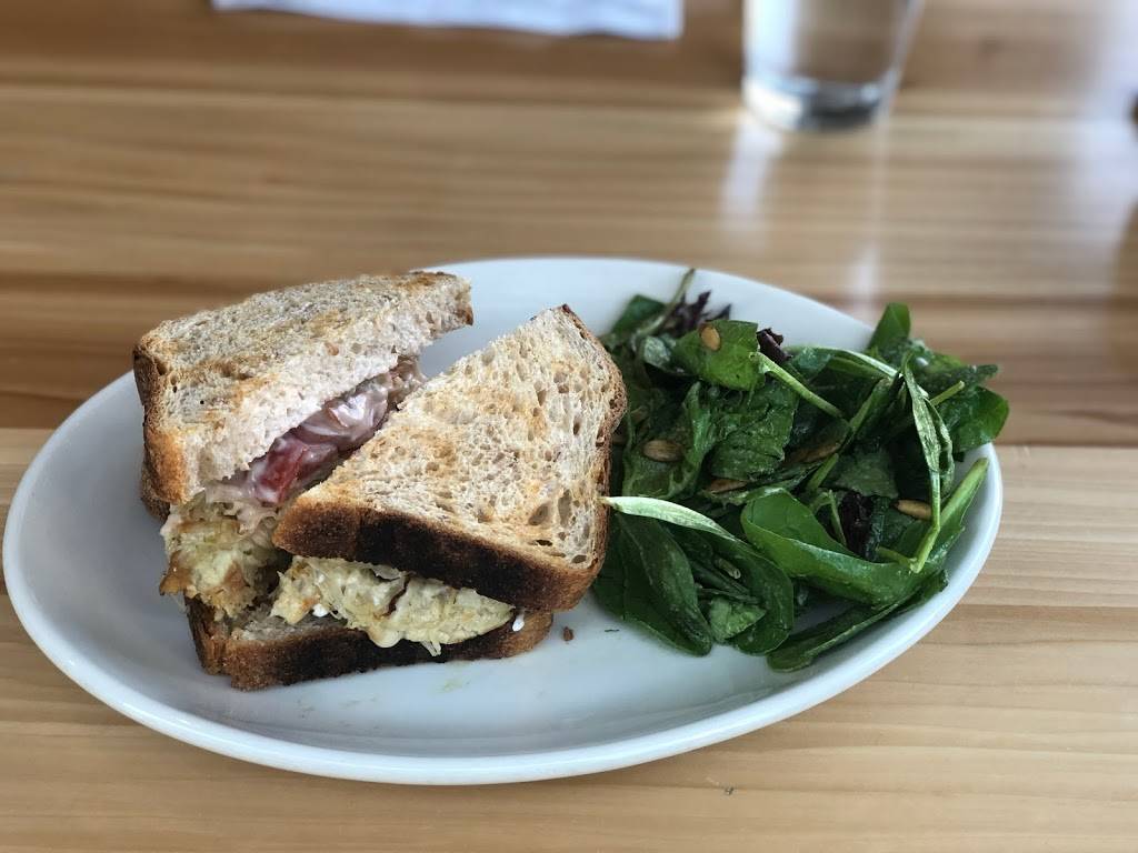 Seedz Café | restaurant | 6344 S Rosebury Ave, St. Louis, MO 63105, USA | 3147257333 OR +1 314-725-7333